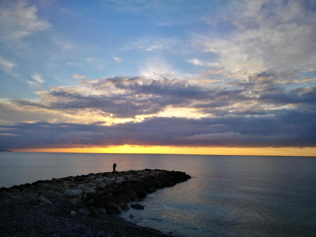 Hotel Alexandra Roquebrune-Cap-Martin Bagian luar foto