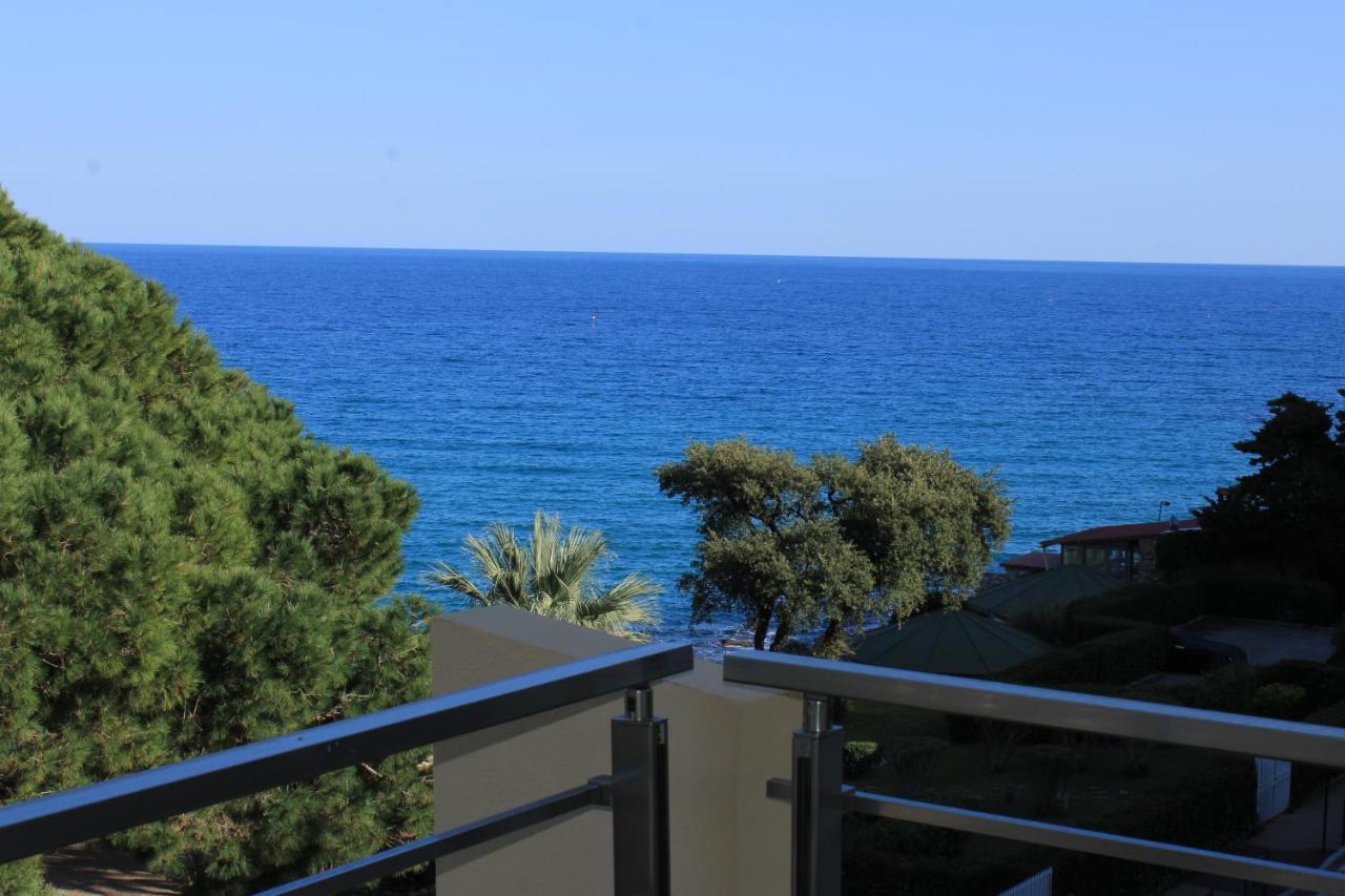 Hotel Alexandra Roquebrune-Cap-Martin Bagian luar foto